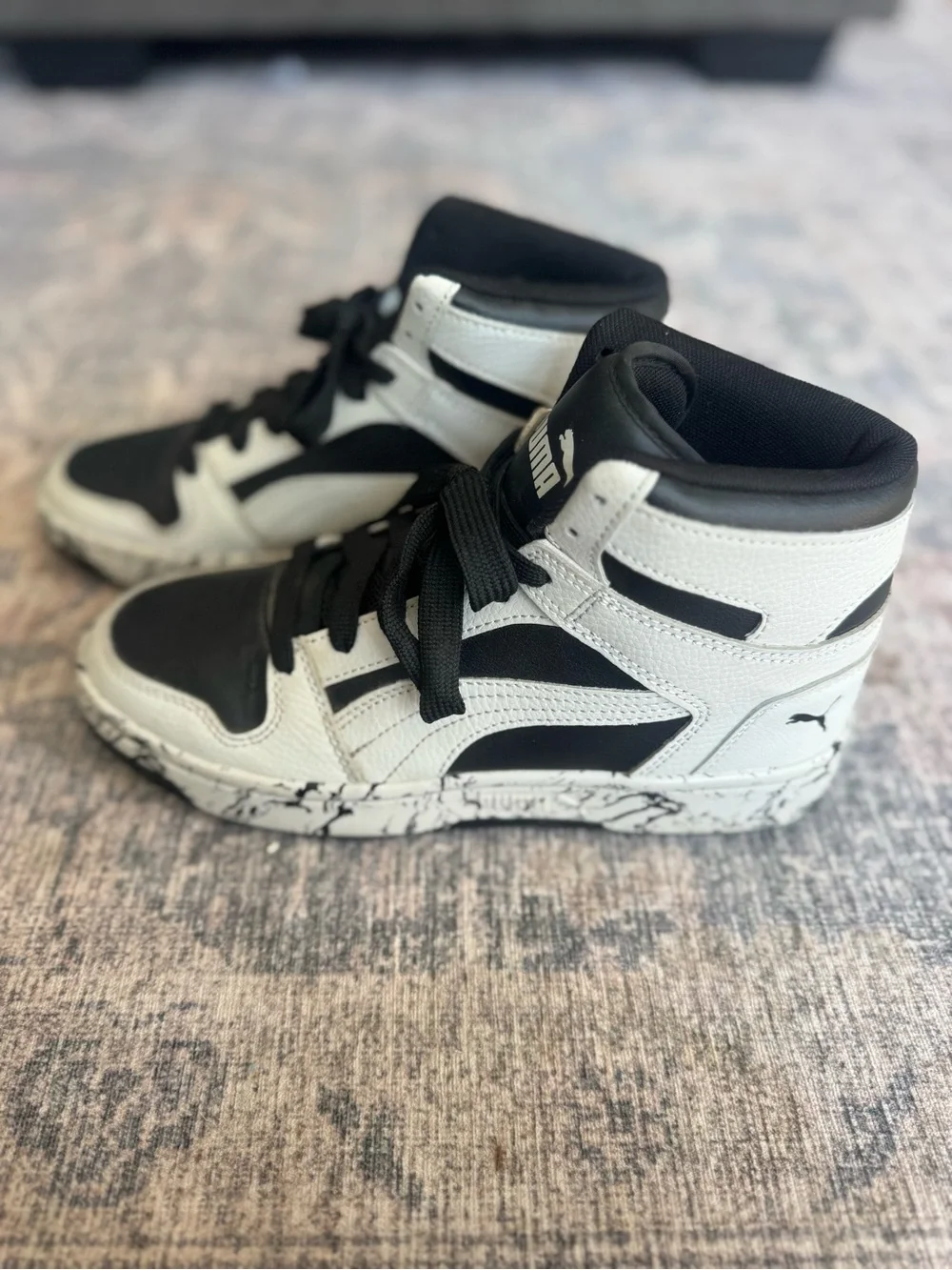 Puma Kids High-Top Sneakers in Black and White